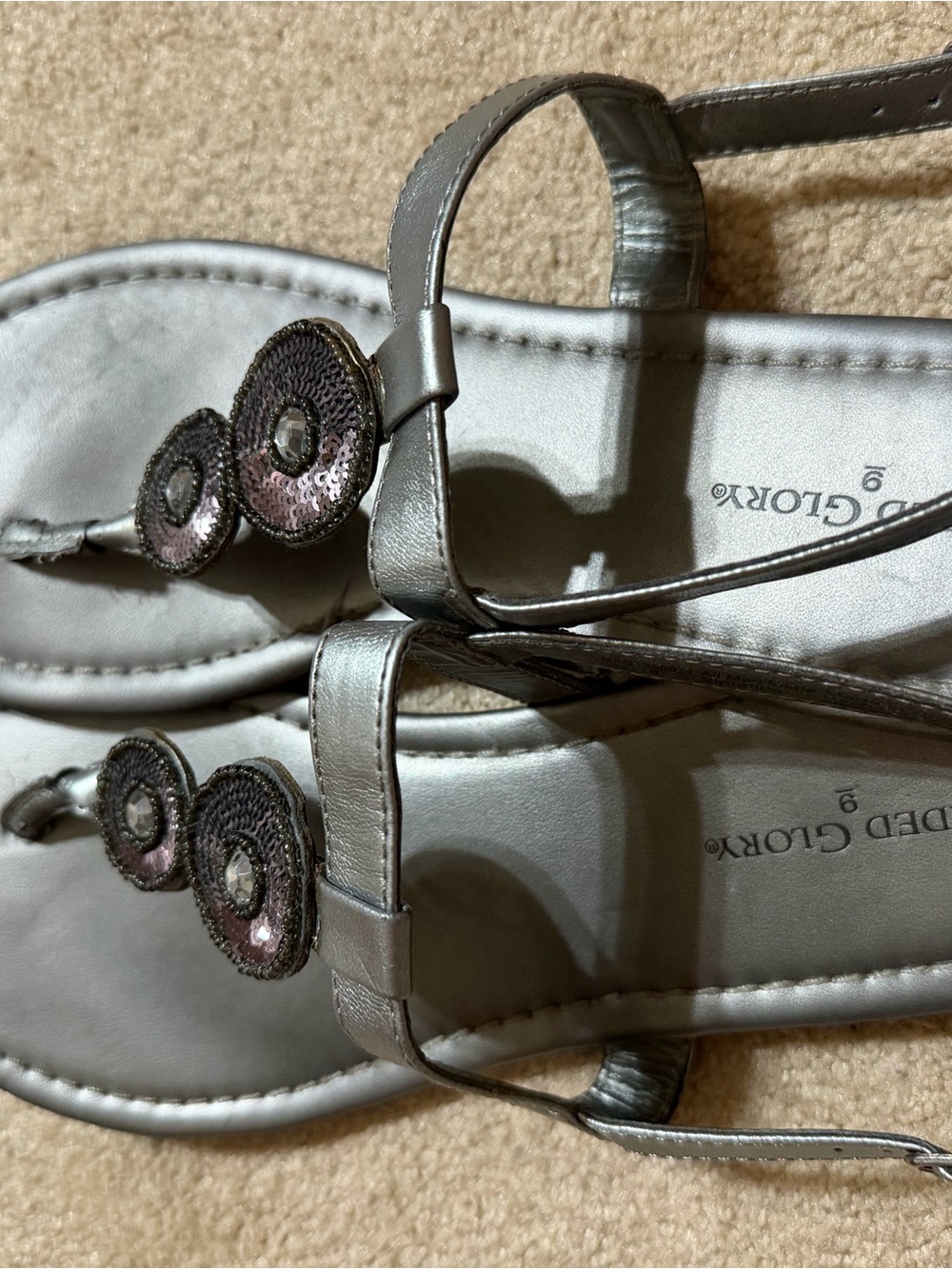 Faded Glory Silver Sequin T-Strap Sandals